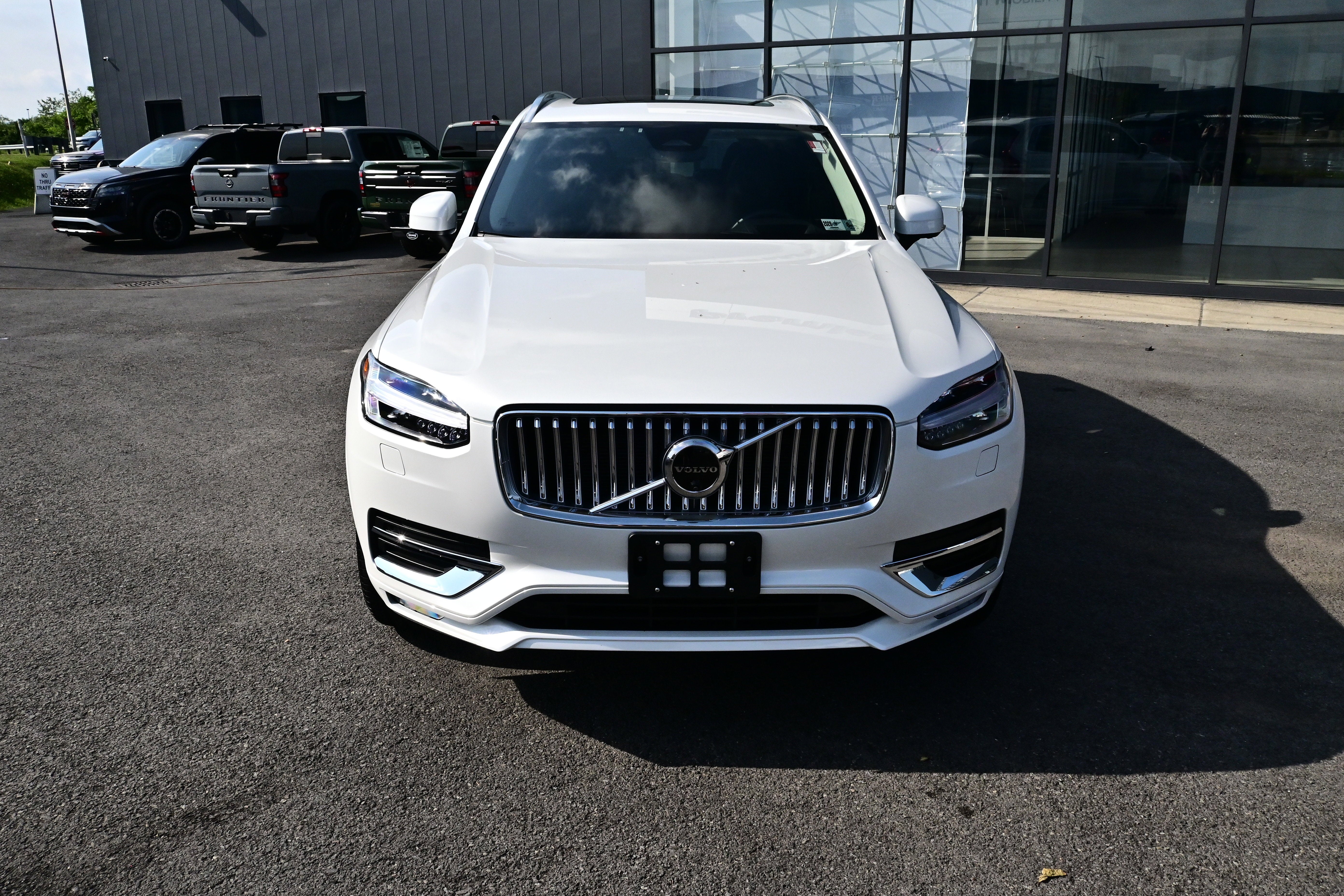 2024 Volvo XC90 Ultimate Bright Theme